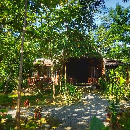 Etalauser Jungle Gate Ecoresort Букит-Лаванг Экстерьер фото