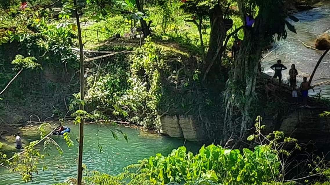 Etalauser Jungle Gate Ecoresort Букит-Лаванг Экстерьер фото